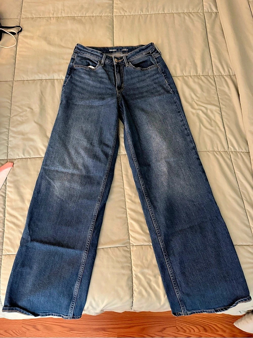 Old Navy High-Waisted Wow Wide-Leg Jeans in Blue